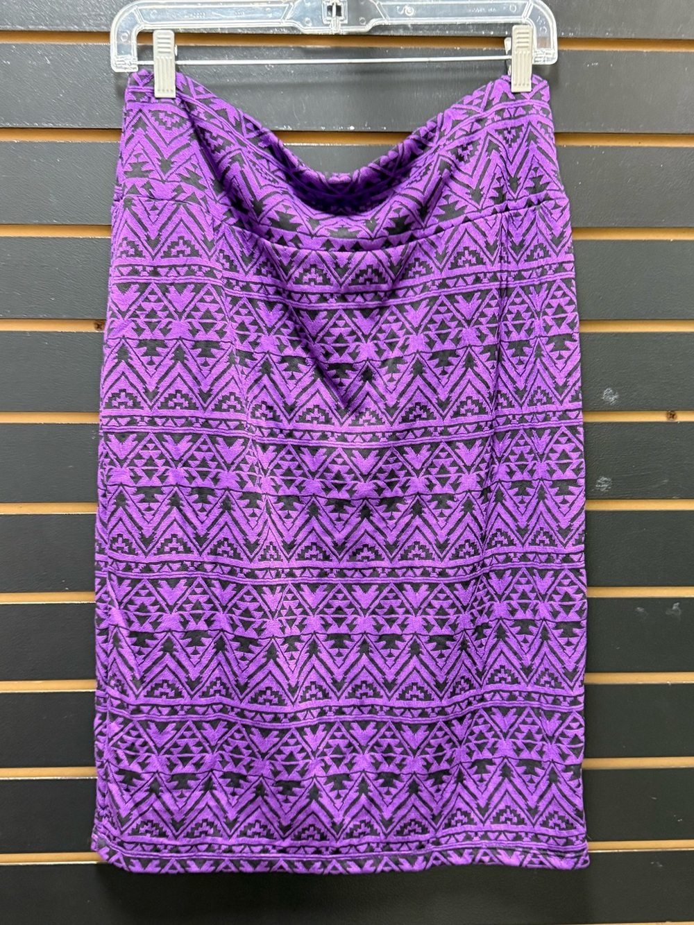 LuLaRoe Cassie Pencil Skirt Purple Black Aztec Print Size L NWOT